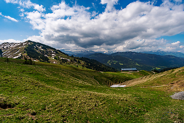 포토 JPG 해외이미지 식물 공원 꽃 길 여행 자국 자연 휴가 산 주택 파노라마 풍경 사람없음 야외 여름 태양 걷기 산책 하이킹 자유 바위 분위기 보호 정상 언덕 오르기 알프스 절정 바이에른 해외포토 자연요소 계절 공공시설 유럽 컨셉 모션 레저 휴식 독일 촬영기법 건물 돌_바위 생태계 파일형식 이미지허브