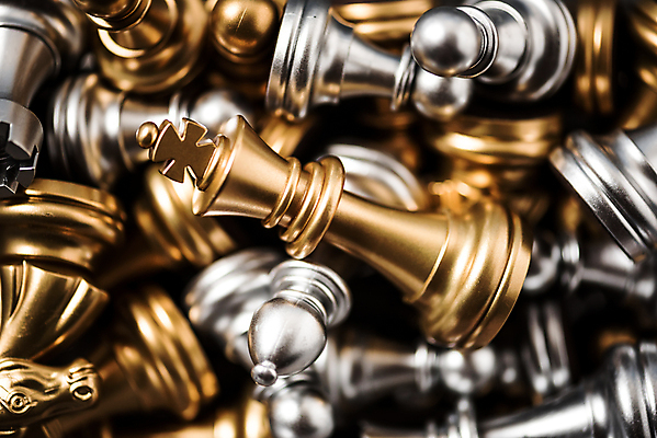 포토 JPG 해외이미지 조각 백그라운드 컨셉 비즈니스 놀이 성공 사람없음 검은색 경쟁 도전 게임 흰색 체스말 체스 계획 대표 왕 리더 싸움 체스판 여왕 지능 필승 해외포토 컬러 모션 우승 말_게임 파일형식 이미지허브