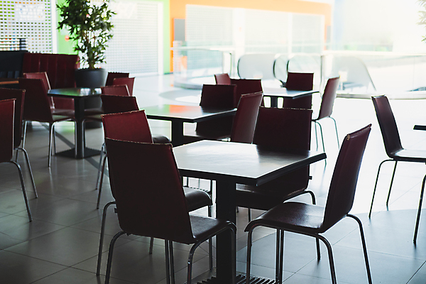 포토 JPG 해외이미지 의자 탁자 패스트푸드 실내 사람없음 내부 햇빛 식당 카페 쇼핑몰 오브젝트 카피스페이스 해외포토 가구 태양 상점 공백 인스턴트 파일형식 이미지허브