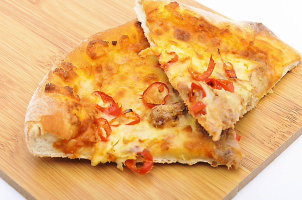 포토 JPG 해외이미지 전통 음식 조각 백그라운드 다이어트 토마토 채소 부분 치즈 피자 패스트푸드 어류 요리 사람없음 목재 빨간색 식사 저녁식사 이탈리아 껍질 흰색 뜨거움 원형 클래식 맛 폐기물 강의 굽기 지중해 먹기 속도 매움 슬라이스 반죽 토핑 점심식사 고립 모짜렐라치즈 해로움 해외포토 도형 나무 유럽 바다 컬러 컨셉 재료 모션 유제품 서양음식 건강 수중동물 인스턴트 쓰레기 구이 파일형식 이미지허브