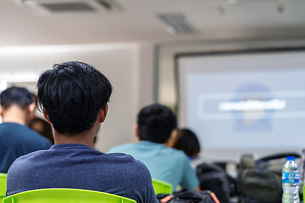 포토 JPG 해외이미지 직업 교육 남자 아시아 비즈니스 사업가 회의 설명 사람 동양인 이벤트 사람없음 스터디 스크린 강사 교육자 교사 정보 비즈니스맨 발표 가르침 작업실 정상 강의 마이크 주기 경영자 대학교 일반 경영 세미나 지휘대 해외포토 나라 음향기기 학교 모션 인종 학습 직장인 리더 파일형식 이미지허브