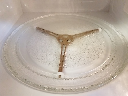 포토 JPG 해외이미지 유리 요리 사람없음 내부 주방 레코드 원형 전자레인지 오븐 난방 턴테이블 해외포토 도형 재질 가전제품 레인지 음반 파일형식 이미지허브