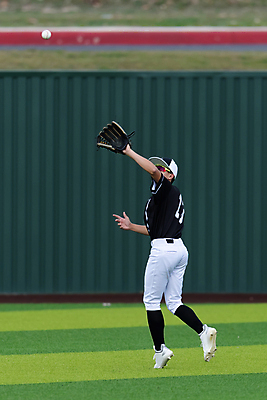 포토 JPG 해외이미지 전신 남자 유니폼 청소년 한명 옆모습 10대 점프 경쟁 경기장 활발 야구 야구선수 야구글러브 야구복 대회 손뻗기 십대남자한명만 해외포토 1 옷 뷰포인트 컨셉 스포츠시설 모션 운동선수 사람 운동복 구기 글러브 남자한명만 십대남자만 파일형식 이미지허브