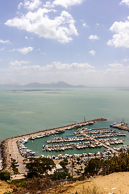 포토 JPG 해외이미지 모래 파도 바다 여행 백그라운드 아프리카 자연 하늘 휴가 풍경 사람없음 야외 물 여름 파란색 태양 항구 맑음 보트 지중해 튀니지 해외포토 자연요소 계절 나라 컬러 배_교통 교통시설 날씨 생태계 파일형식 이미지허브