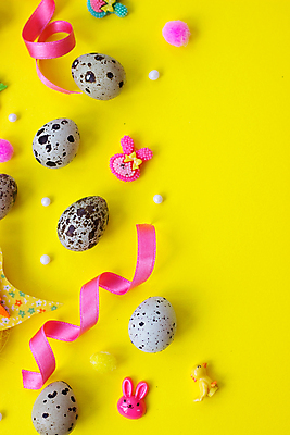 포토 JPG 해외이미지 전통 디자인 배너 계절 행복 종이 음식 분홍색 백그라운드 컨셉 오렌지 휴가 부활절 선물 사람없음 장식 세로 컬러풀 노란색 우주 계란 축제 봄 껍질 축하 인사 신용카드 그룹 플랫 정상 심볼 오브젝트 귀 위치 메추리 카피스페이스 해외포토 기념일 감정 컬러 과일 신체부위 금융 알 공백 예절 파일형식 이미지허브