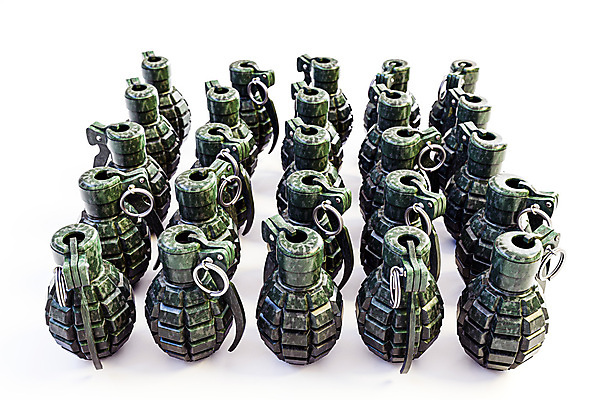 포토 JPG 해외이미지 무기 사람없음 3D 위험 폭발물 폭탄 오브젝트 흰배경 군용 수류탄 해외포토 백그라운드 컨셉 군대 흰색 디지털합성 파일형식 이미지허브