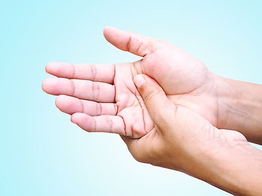 포토 JPG 해외이미지 백인 손 손가락 근육 건강 손바닥 성인 사람없음 치료 손상 고통 마사지 터널 질병 상처 소중 관절염 문제 테라피 나쁜 고립 돌봄 염증 위생관리 증상 해외포토 서양인 감정 길 컨셉 의학 모션 관리 사람 신체부위 뷰티 파일형식 이미지허브