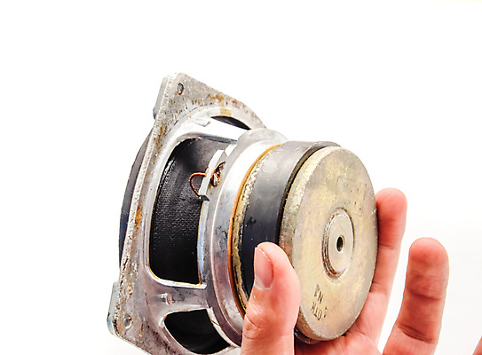 포토 JPG 해외이미지 직업 백그라운드 돌담 사람없음 스마트폰 갈색 파티 바구니 검은색 확성기 힘 소리 장비 수확 원형 수리 보호 캐비닛 라디오 역동적 오디오 방송 직사각형 자석 감싸기 소비에트 시험공부 업그레이드 캡모자 힘찬 해외포토 도형 모자_잡화 컬러 컨셉 농업 모션 이벤트 전자제품 핸드폰 스마트기기 담장 학습 돌_바위 사물함 파일형식 이미지허브