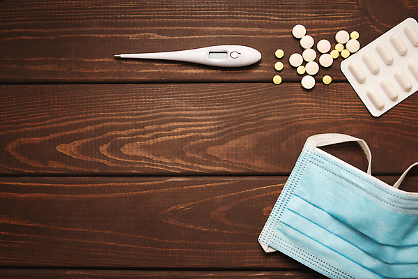 포토 JPG 해외이미지 과학 백그라운드 컨셉 탁자 병원 가면 사람없음 목재 약 중국 흰색 수술 실험실 호흡기관 바이러스 보호 질병 시험관 감염 미생물 튜브 온도 박테리아 전염병 카피스페이스 해외포토 나무 아시아 컬러 가구 재료 의학 생물 실험기구 실험 치료 공백 장기_의학 파일형식 이미지허브