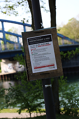 포토 JPG 해외이미지 구름 직업 손 인터넷 비즈니스 사업가 통계 모바일 안테나 경고 안전 사람 사람없음 금융 단어 노트북 스마트폰 컴퓨터 알약 디지털 자료 정보 작업 비즈니스우먼 네트워크 바이러스 보호 질병 연결 위험 위협 무선전화기 경계 보안 조심 감탄 경보 스팸 탐지 해외포토 자연요소 문자 여자 컨셉 통신 의학 신체부위 경제 전자제품 핸드폰 스마트기기 약 직장인 전화기 파일형식 이미지허브