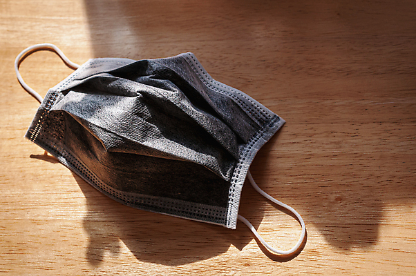 포토 JPG 해외이미지 디자인 얼굴 여행 백그라운드 컨셉 유니폼 건강 병원 가면 사람없음 목재 파란색 약 검은색 장비 의사 돼지 수술 바이러스 클래식 보호 질병 정상 일회용 오브젝트 싱글 질감 감염 순서 돌봄 옛날 위생관리 인플루엔자 스타일 해외포토 나무 옷 컬러 재료 포유류 의학 모션 관리 신체부위 치료 의료진 파일형식 이미지허브