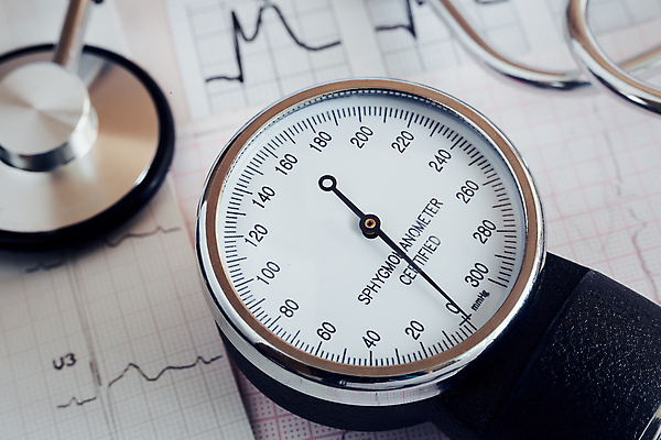 포토 JPG 해외이미지 직업 청진기 탁자 실내 건강 병원 사람없음 치료 가로 약 건강관리 장비 시험 환자 의사 기구 도구 맥박 질병 측정 소재 돌봄 심장병 심전도 치료사 해외포토 교육 가구 의학 의료기기 모션 관리 내부 의료진 파일형식 이미지허브