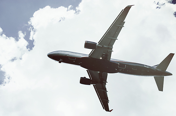 포토 JPG 해외이미지 구름 여행 비즈니스 교통시설 하늘 비행기 사람없음 일출 일몰 화물 공항 항공 활주로 제트기 승객 대패 해외포토 자연요소 길 교통 항공교통 대중교통 노을 운송업 시설 파일형식 이미지허브