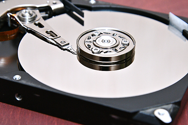 포토 JPG 해외이미지 백그라운드 산 사람없음 목재 전자제품 컴퓨터 머리 금속 힘 손상 거울 견과류 흰색 파편 연결 플라스틱 철 순환 볼트 자석 모터 팬케이크 삭제 구성 제어 진공 해외포토 나무 컬러 컨셉 재료 모션 재질 신체부위 케이크 공구 파일형식 이미지허브