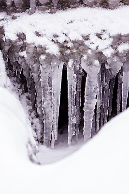포토 JPG 해외이미지 호수 파도 겨울 자연 바람 사람없음 야외 물 파란색 쌓기 환경 냉동 얼음 회색 추위 흰색 램프 연못 12월 묘사 서리 폭풍 고드름 헝가리 1월 2월 해외포토 자연요소 계절 바다 컬러 모션 날씨 조명 날짜 생태계 동유럽 파일형식 이미지허브