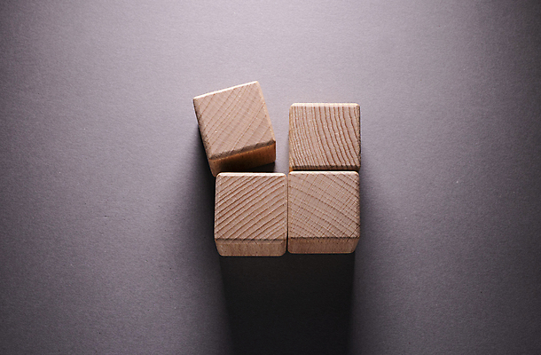 포토 JPG 해외이미지 모양 디자인 교육 어린이 백그라운드 컨셉 비즈니스 건축양식 놀이 추상 벽돌 아이디어 창조 사람없음 목재 상자 장난감 갈색 노란색 쌓기 탑 블록 유치원 기쁨 게임 흰색 놀이터 큐브 오브젝트 정사각형 만들기 심플 진행 개발 고립 해외포토 도형 나무 건축물 건축 감정 컬러 무늬 재료 모션 사람 파일형식 이미지허브