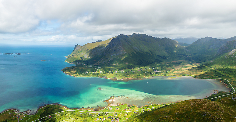 포토 JPG 해외이미지 전통 유럽 바다 섬 여행 자연 산 안테나 파노라마 노르웨이 풍경 사람없음 야외 물 여름 파란색 컬러풀 마을 항구 침묵 만 북극 그림 북쪽 발가락 타운 스칸디나비아 절정 터키석 해외포토 자연요소 계절 나라 컬러 통신 교통시설 발 촬영기법 소리 도시 보석 극지방 방향 생태계 파일형식 이미지허브