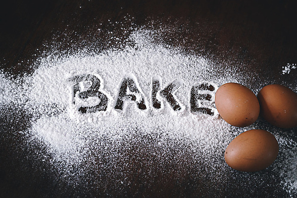 포토 JPG 해외이미지 음식 백그라운드 컨셉 재료 탁자 검은배경 건강 요리 사람없음 하이앵글 갈색 우주 계란 공백 흰색 시골 신선 준비 날것 고립 전염병 페스츄리 핸드메이드 카피스페이스 해외포토 빵 뷰포인트 컬러 가구 알 검은색 질병 파일형식 이미지허브