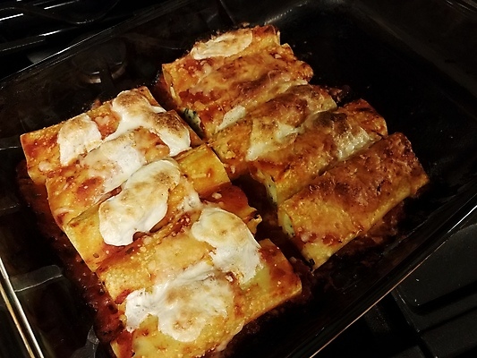 포토 JPG 해외이미지 음식 유리 치즈 파스타 요리 사람없음 저녁식사 이탈리아 뜨거움 사발 컨테이너 난로 굽기 점심식사 폭식 해외포토 유럽 산업 재질 유제품 서양음식 식사 사기그릇 난방기 구이 파일형식 이미지허브