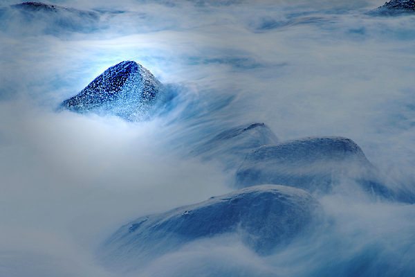 포토 JPG 해외이미지 바다 자연 조류 풍경 사람없음 물 빛 고요 바위 흰색 시간 서핑 매끈함 신비 화산 대서양 해외포토 자연요소 동물 컬러 컨셉 산 돌_바위 수상스포츠 감각 생태계 파일형식 이미지허브