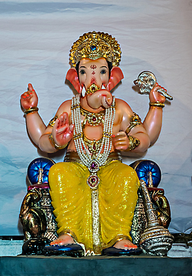 포토 JPG 해외이미지 전통 손 디자인 아시아 문화 조각 미술 사람 사람없음 장식 컬러풀 세일 상점 축제 축하 신선 도시 그리기 영혼 시장 집중 점토 귀족 숭배 신앙심 힌두교 스타일 해외포토 나라 종교 컬러 컨셉 모션 문화예술 신체부위 파일형식 이미지허브