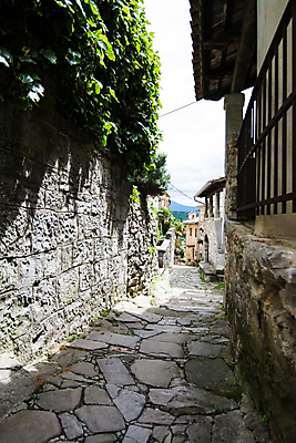 포토 JPG 해외이미지 중년 건축양식 사람없음 건물 도시 중세 작음 5월 타운 크로아티아 해외포토 건축물 건축 유럽 성인 날짜 역사 크기 파일형식 이미지허브