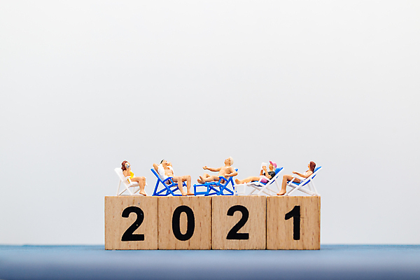 포토 JPG 해외이미지 모델 행복 컨셉 휴가 새로움 새해 기념 사람 사람없음 장난감 숫자 축제 미니어처 달력 축하 작음 12월 연도 1월 미니 해외포토 문자 감정 모형 날짜 크기 파일형식 이미지허브