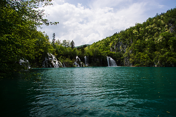 포토 JPG 해외이미지 유럽 호수 자연 국립공원 풍경 사람없음 물 강 봄 4월 5월 크로아티아 해외포토 자연요소 계절 공원 나라 날짜 생태계 파일형식 이미지허브