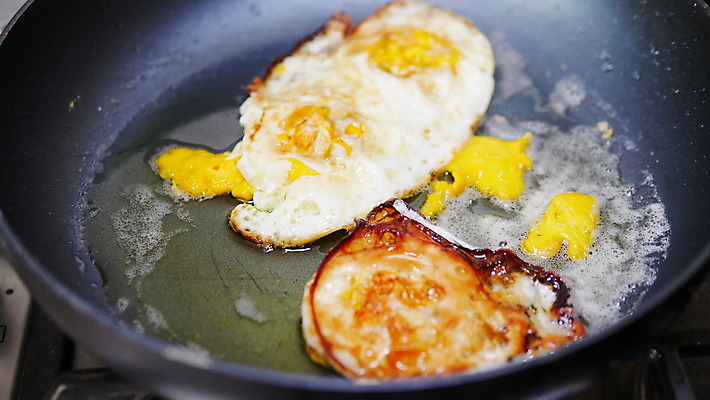 포토 JPG 해외이미지 1 전통 접시 음식 다이어트 토마토 일러스트 태국 아침 주택 건강 돼지고기 요리 사람없음 목재 초록색 노란색 주방 식당 계란 식사 저녁식사 튀김 흰색 신선 뜨거움 프라이팬 맛 아침식사 레시피 노른자 오믈렛 점심식사 단백질 스크램블 해외포토 주간 나무 식기 아시아 컬러 컨셉 채소 재료 주방용품 육류 건물 상점 알 계란요리 영양소 파일형식 이미지허브