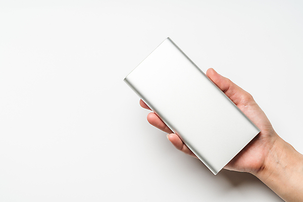 포토 JPG 해외이미지 손 벽 백그라운드 가정 주택 사람없음 내부 세계 중국 힘 장비 에너지 흰색 콘센트 플러그 코드 확대 은색 연결 플라스틱 철사 스위치 고립 더블 줄이기 효율 공급 많음 해외포토 아시아 컬러 컨셉 모션 재질 건물 신체부위 파일형식 이미지허브