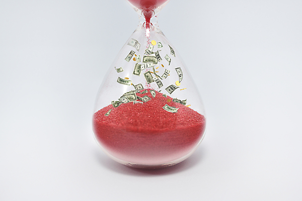 포토 JPG 해외이미지 모래 시계 백그라운드 컨셉 돈 비즈니스 유리 성공 미래 사람없음 빨간색 금융 노란색 달러 저축 수확 흰색 신선 시간 재산 구매 주머니 크리스탈 손목시계 모래시계 오브젝트 투자 과거 타이머 계산서 월급 빚 마감 마무리 분 카운트다운 투자자 해외포토 컬러 농업 장신구 재질 경제 쇼핑 광석 파일형식 이미지허브