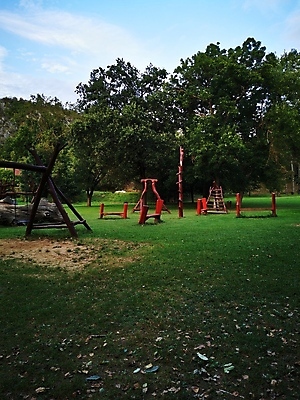 포토 JPG 해외이미지 나무 공원 행복 어린이 모래 스포츠 백그라운드 일러스트 건축양식 학교 자연 놀이 건강 안전 풍경 사람없음 야외 빨간색 초록색 여름 파란색 청춘 컬러풀 장난감 운동 유치원 장비 게임 흰색 플랫 미끄럼틀 놀이터 플라스틱 만화 그네 고립 땅바닥 해외포토 식물 계절 공공시설 교육 건축 감정 컬러 컨셉 재질 바닥 사람 놀이기구 생태계 파일형식 이미지허브