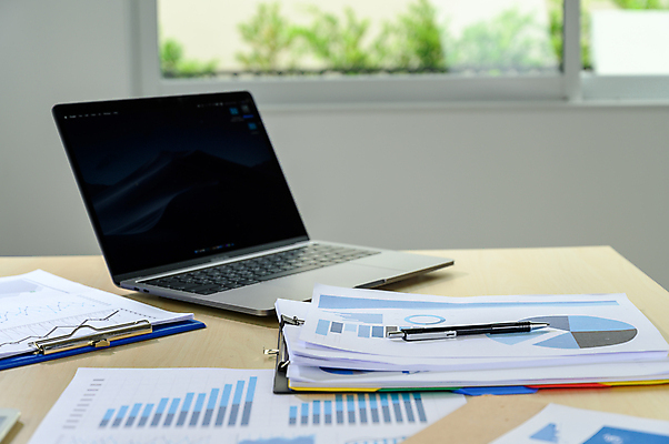 포토 JPG 해외이미지 구름 라이프스타일 여자 컨셉 인터넷 회사 비즈니스 통신 통계 그래프 사람 사람없음 그래픽 금융 컴퓨터 사무실 알약 디지털 자료 정보 성장 잡기 업무 비즈니스맨 그룹 뉴스 계획 연결 큼 분석 보고서 바쁨 수익 계기판 해외포토 자연요소 남자 모션 생활 경제 전자제품 약 작업 직장인 크기 파일형식 이미지허브