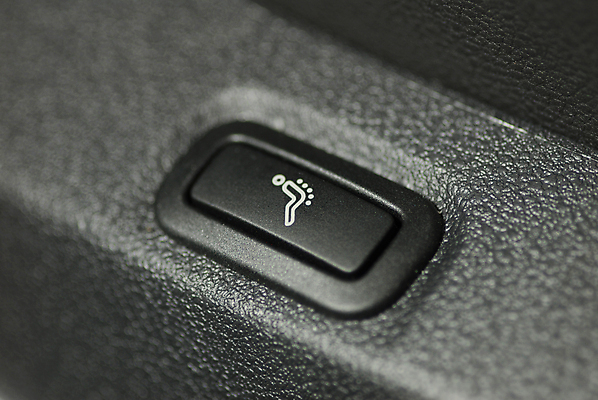 포토 JPG 해외이미지 모델 라이프스타일 응시 행복 신체 의자 비즈니스 교통시설 자동차 휴식 건강 미소 사람 사람없음 치료 머리 검은색 마사지 고급 우아함 가죽 순수 피부관리 테라피 거짓말 자동 해외포토 시선 감정 육상교통 컬러 가구 교통 컨셉 의학 표정 생활 신체부위 뷰티 시설 파일형식 이미지허브