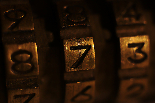 포토 JPG 해외이미지 1 열쇠 자물쇠 안전 사람없음 빛 수확 오픈 황금 보호 복고 잠금 보안 청동 해외포토 컨셉 농업 파일형식 이미지허브