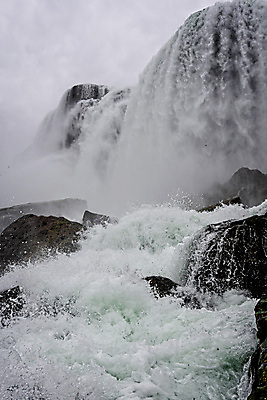 포토 JPG 해외이미지 공원 여행 백그라운드 이동 캐나다 모션 자연 추상 산 풍경 사람없음 야외 초록색 물 여름 파란색 강 환경 미국 힘 폭포 젖음 흐름 안개 가을 바위 흰색 신선 개울 닫기 떨어짐 묘사 호기심 생태계 질감 분무기 나이아가라 내추럴 웅장함 편자 스플래쉬 해외포토 자연요소 계절 공공시설 감정 컬러 컨셉 북아메리카 무늬 날씨 돌_바위 말발굽 파일형식 이미지허브
