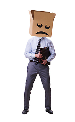 포토 JPG 해외이미지 전신 남자 서류가방 한명 서기 들기 정장 성인 앞모습 비즈니스맨 종이상자 흰배경 불만 성인남자한명만 해외포토 1 옷 감정 뷰포인트 백그라운드 가방 비즈니스 모션 사람 상자 흰색 직장인 남자한명만 성인남자만 파일형식 이미지허브