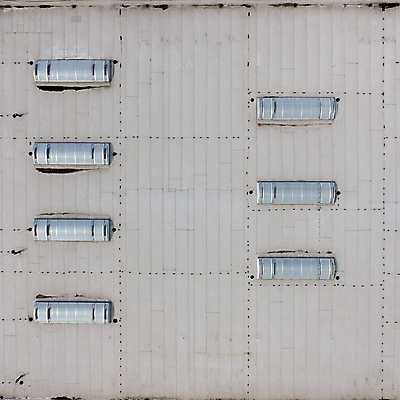 포토 JPG 해외이미지 외관 산업 백그라운드 패턴 비즈니스 건축양식 창문 공장 유리 지붕 추상 주택 안테나 사람없음 야외 건물 금속 회색 도시 플랫 정상 옥상 묘사 창고 질감 상업 드론 엘리먼트 조감도 철강 펠트 해외포토 건축물 건축 컬러 무늬 통신 공업 재질 파일형식 천_직물 이미지허브