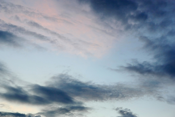 포토 JPG 해외이미지 구름 백그라운드 자연 하늘 날씨 추상 풍경 사람없음 여름 파란색 빛 컬러풀 햇빛 태양 일출 침묵 황혼 일몰 야간 저녁 장면 바닐라 해외포토 자연요소 계절 컬러 무늬 노을 소리 생태계 파일형식 이미지허브