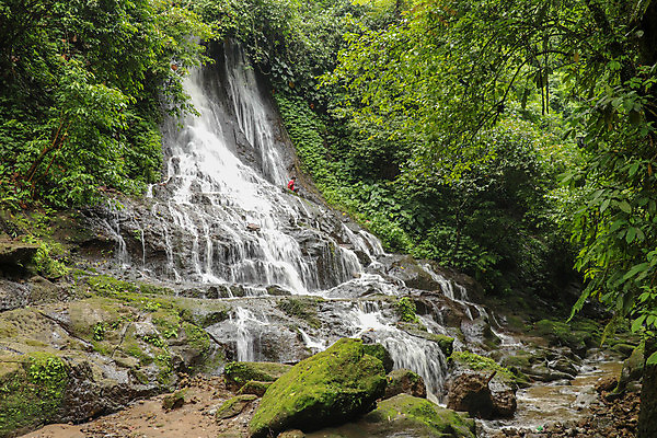 포토 JPG 해외이미지 라이프스타일 남자 아시아 문화 바다 여행 백그라운드 컨셉 자연 하늘 휴가 휴식 산 사람 앉기 풍경 취미 사람없음 야외 목재 초록색 물 여름 파란색 강 여행객 일몰 폭포 하이킹 흰색 보트 숲 작가 명상 내추럴 혼자 해외포토 자연요소 나무 직업 계절 나라 컬러 배_교통 재료 모션 레저 생활 노을 생태계 파일형식 이미지허브