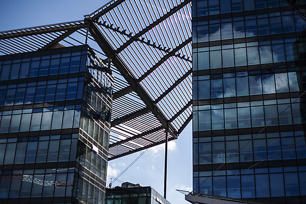 포토 JPG 해외이미지 직업 디자인 유럽 패턴 비즈니스 건축양식 창문 유리 하늘 지붕 미래 벽돌 새로움 거리 주택 안테나 미술 사람 사람없음 건물 빨간색 빛 사무실 교회 세일 고층빌딩 이탈리아 골동품 흰색 도시 센터 정사각형 장면 지역 타운 공평 해외포토 도형 건축물 건축 나라 컬러 컨셉 무늬 통신 종교건축 재질 문화예술 빌딩 파일형식 이미지허브