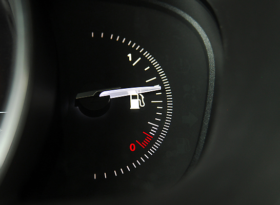 포토 JPG 해외이미지 디자인 컨셉 일러스트 교통시설 자동차 사람없음 경제 힘 장비 운전 에너지 판넬 역 휘발유 지시 가득함 심볼 측정 탱크 연료 가스 다이얼 엔진 계량기 펌프 게이지 계기판 디젤 자동 해외포토 육상교통 교통 모션 석유 시설 파일형식 이미지허브