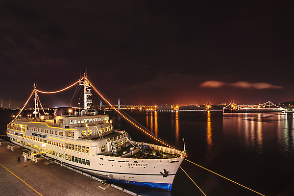 포토 JPG 해외이미지 주간 구름 공원 아시아 바다 여행 건축양식 하늘 휴가 사람 풍경 사람없음 야외 건물 물 여름 강 도시풍경 여행객 탑 항구 일본 고층빌딩 도시 만 야간 해외포토 자연요소 건축물 계절 공공시설 건축 나라 교통시설 빌딩 파일형식 이미지허브