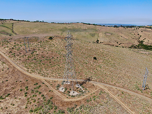 포토 JPG 해외이미지 산업 선 오렌지 하늘 커뮤니케이션 산 프레임 건조 풍경 사람없음 파란색 탑 금속 계곡 미국 힘 장비 에너지 역 위험 언덕 성적 캘리포니아 철사 볼트 봉 철탑 엔진 세대 분배 전압 조감도 줄서기 철강 공급 해외포토 건축물 교육 컬러 컨셉 북아메리카 과일 교통시설 모션 재질 공구 파일형식 이미지허브