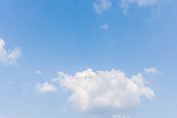 포토 JPG 해외이미지 구름 백그라운드 자연 하늘 날씨 사람없음 파란색 흰색 해외포토 자연요소 컬러 생태계 파일형식 이미지허브