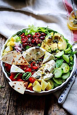 포토 JPG 해외이미지 음식 조각 백그라운드 다이어트 토마토 채소 과일 재료 자연 양파 오이 감자 파프리카 파슬리 건강 사람없음 빨간색 초록색 농작물 노란색 식당 저녁식사 샐러드 흰색 신선 사발 사과 상추 먹기 레몬 허브 유기농 양배추 날것 후추 모음 아보카도 그리스인 내추럴 고립 섞기 영양분 채식주의자 해외포토 서양인 식물 웰빙 컬러 농업 모션 상점 식사 사기그릇 향신료 생태계 채식 파일형식 이미지허브