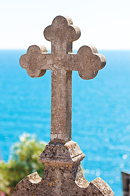 포토 JPG 해외이미지 유럽 종교 문화 파도 바다 여행 백그라운드 십자가 자연 하늘 사람없음 야외 가로 물 여름 파란색 태양 우주 희망 바위 신비 망토 암초 천연기념물 옛날 수평선 해외포토 자연요소 계절 감정 나라 컬러 컨셉 돌_바위 생태계 파일형식 이미지허브