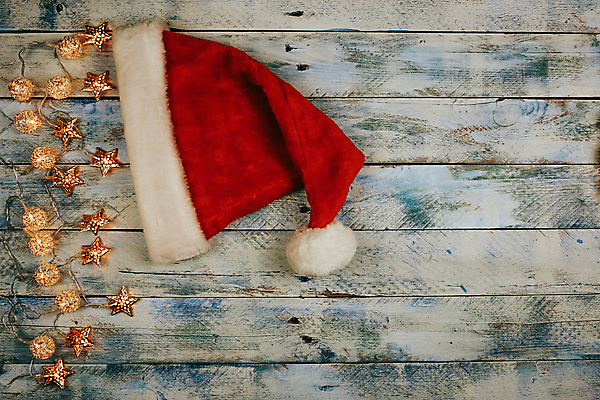 포토 JPG 해외이미지 디자인 계절 별 리본 백그라운드 크리스마스 겨울 산타모자 탁자 휴가 새해 기념 프레임 사람없음 목재 장식 가로 빨간색 파란색 컬러풀 축제 화환 공백 수확 골동품 흰색 시골 축하 인사 신용카드 널 12월 질감 복고 내추럴 그런지 옛날 카피스페이스 해외포토 자연요소 나무 모자_잡화 기념일 꽃 컬러 가구 컨셉 농업 재료 금융 예절 날짜 파일형식 이미지허브