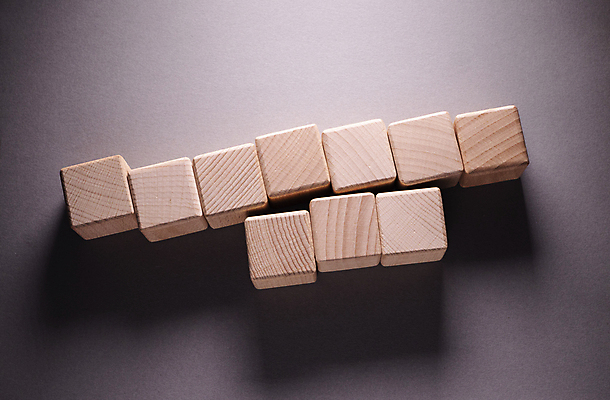 포토 JPG 해외이미지 모양 디자인 교육 어린이 백그라운드 컨셉 비즈니스 건축양식 놀이 추상 벽돌 아이디어 창조 사람없음 목재 상자 장난감 갈색 노란색 쌓기 탑 블록 유치원 기쁨 게임 흰색 놀이터 큐브 오브젝트 정사각형 만들기 심플 진행 개발 고립 해외포토 도형 나무 건축물 건축 감정 컬러 무늬 재료 모션 사람 파일형식 이미지허브