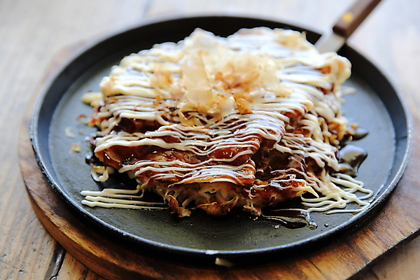 포토 JPG 해외이미지 실내 사람없음 아웃포커스 오코노미야끼 일본음식 나무배경 해외포토 음식 백그라운드 촬영기법 내부 파일형식 이미지허브